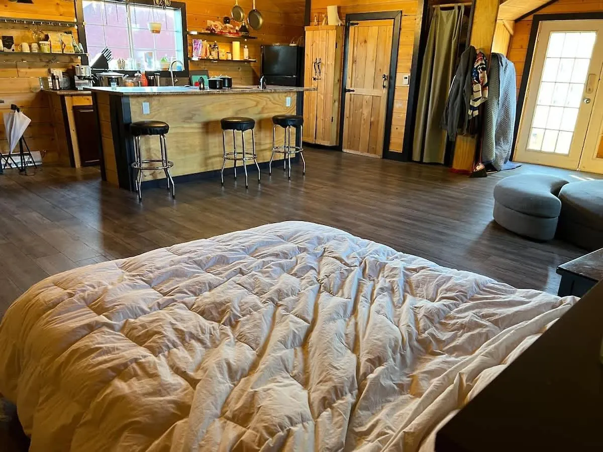 Charming Melrose Place Suite #4 Victoria Holiday home